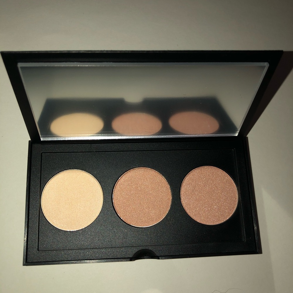 Smashbox Travel Light Spotlight Palette